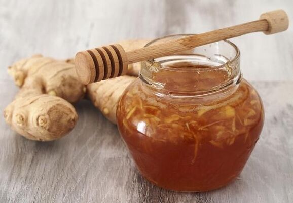 Přírodní med v kombinaci s kořenem zázvoru zvyšuje účinnost